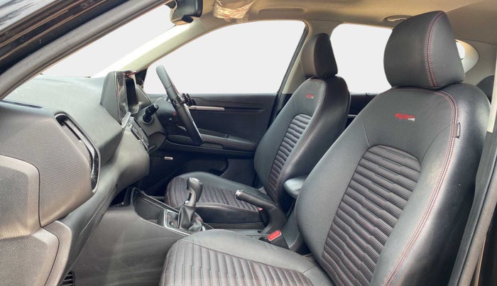 2022 KIA SONET GTX PLUS 1.0 IMT, Petrol, Manual, 21,133 km, Right Side Front Door Cabin
