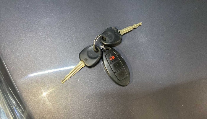 2018 Hyundai Eon ERA +, Petrol, Manual, 78,841 km, Key Close Up