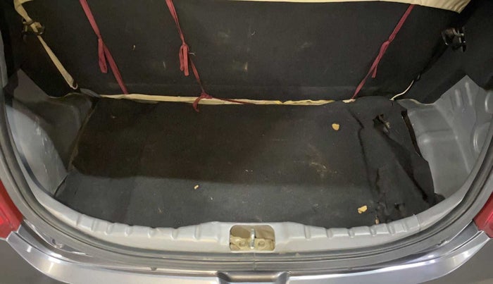 2018 Hyundai Eon ERA +, Petrol, Manual, 78,841 km, Boot Inside