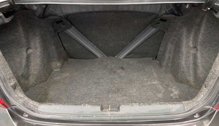 2018 Honda Amaze 1.2L I-VTEC S OPT, Petrol, Manual, 50,840 km, Boot Inside