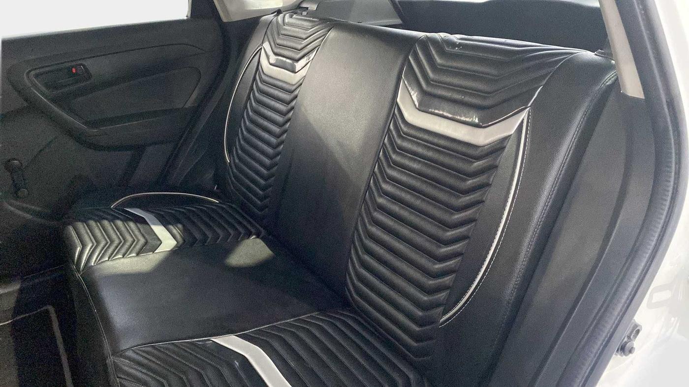 2018 Maruti Vitara Brezza LDI, Diesel, Manual, 87,259 km, Right Side Rear Door Cabin