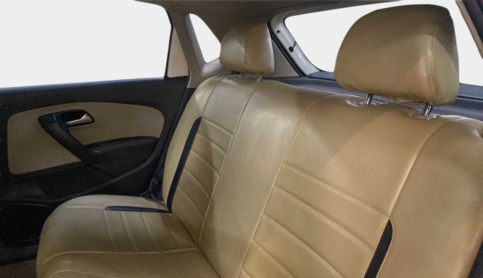 2014 Volkswagen Polo HIGHLINE DIESEL, Diesel, Manual, 1,02,608 km, Right Side Rear Door Cabin