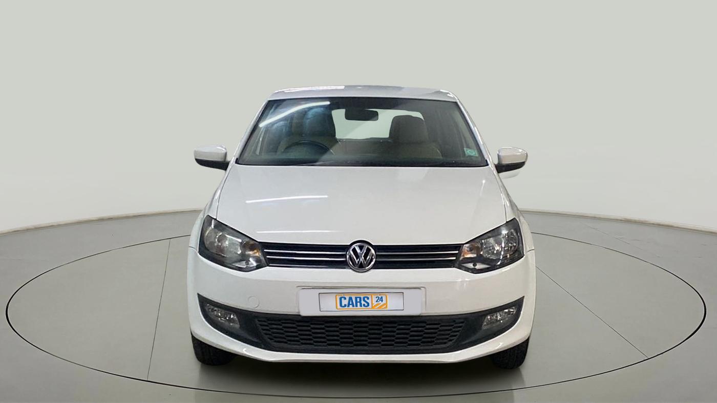 2014 Volkswagen Polo HIGHLINE DIESEL, Diesel, Manual, 1,02,608 km, Front