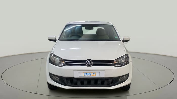 2014 Volkswagen Polo HIGHLINE DIESEL, Diesel, Manual, 1,02,608 km, Front