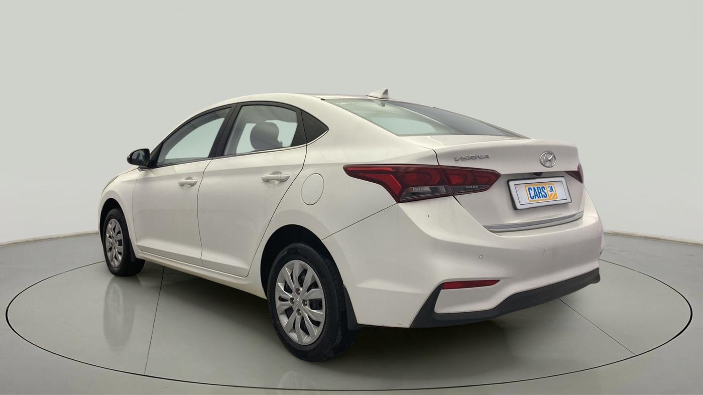 2018 Hyundai Verna 1.4 EX PETROL, Petrol, Manual, 26,029 km, Left Back Diagonal