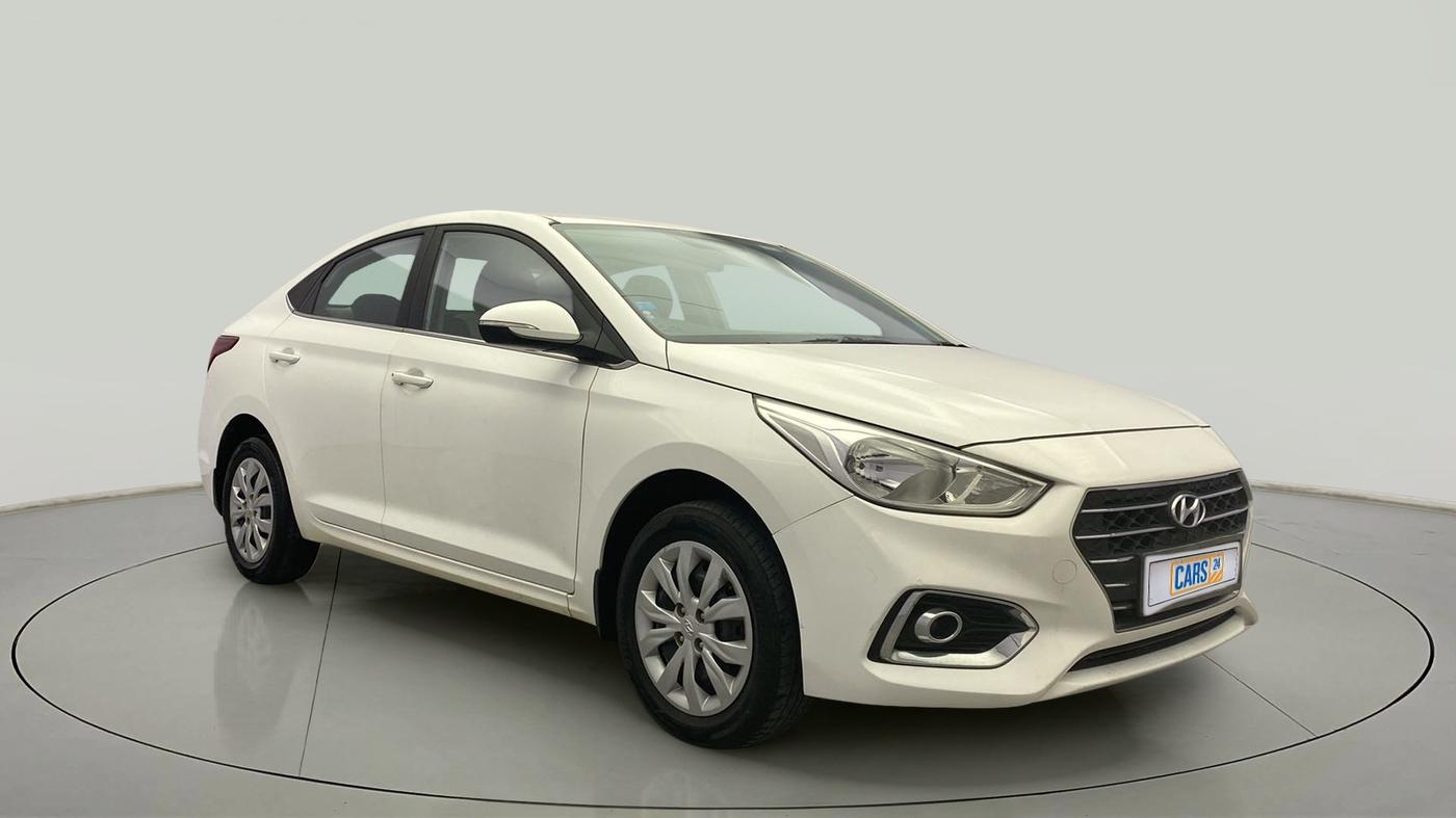 2018 Hyundai Verna 1.4 EX PETROL, Petrol, Manual, 26,029 km, SRP