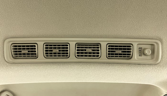 2012 Maruti Ertiga ZXI, Petrol, Manual, 35,549 km, Rear AC Vents