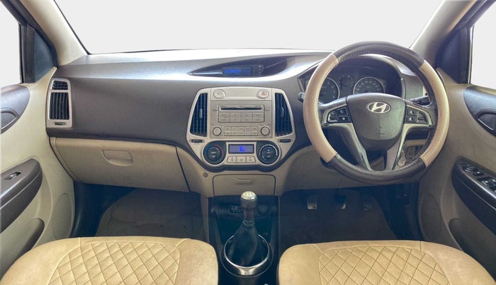 2011 Hyundai i20 SPORTZ 1.2, Petrol, Manual, 77,442 km, Dashboard