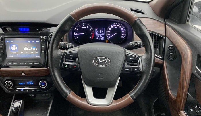 2017 Hyundai Creta SX PLUS AT 1.6 PETROL, Petrol, Automatic, 64,706 km, Steering Wheel Close Up