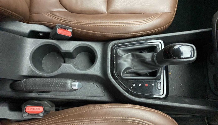 2017 Hyundai Creta SX PLUS AT 1.6 PETROL, Petrol, Automatic, 64,706 km, Gear Lever