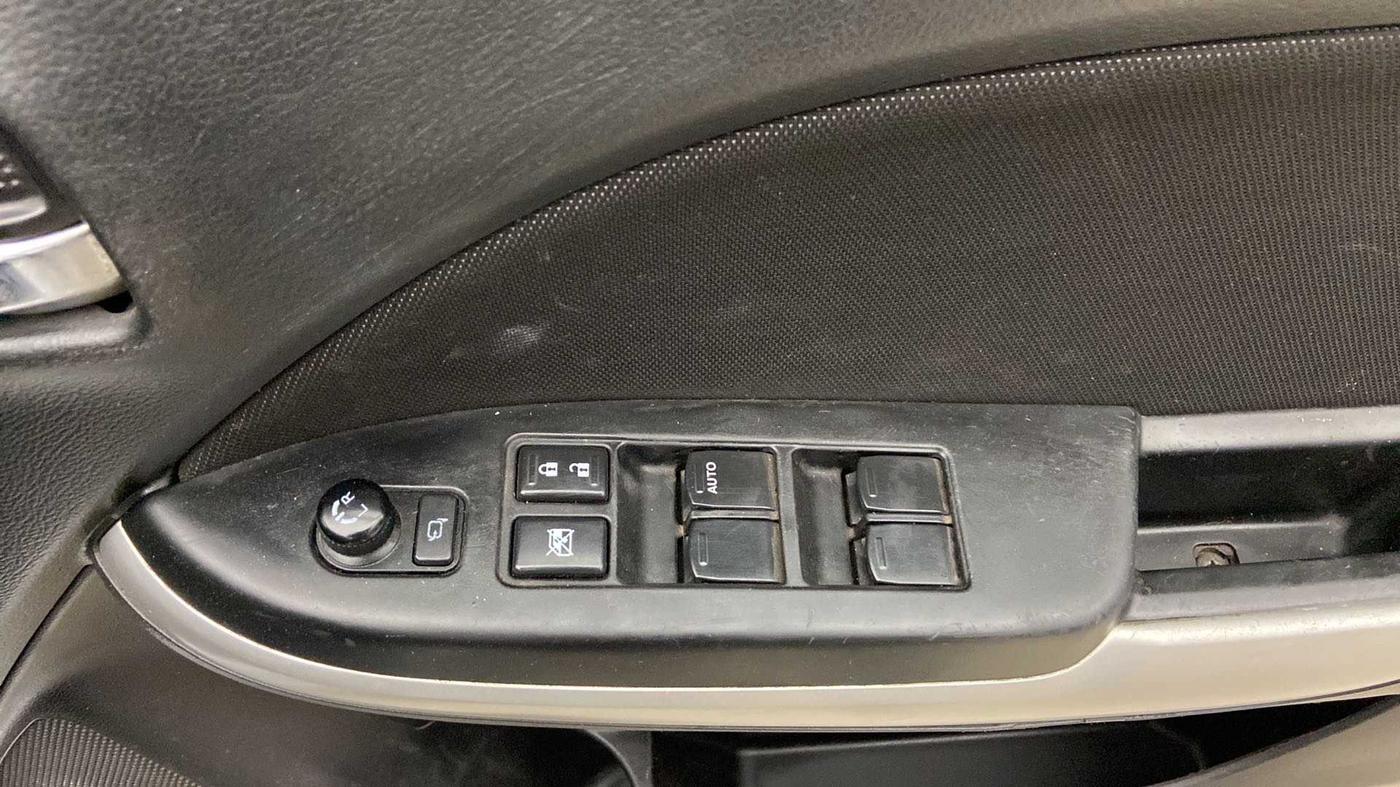 2018 Maruti Baleno DELTA CVT PETROL 1.2, Petrol, Automatic, 70,318 km, Driver Side Door Panels Control