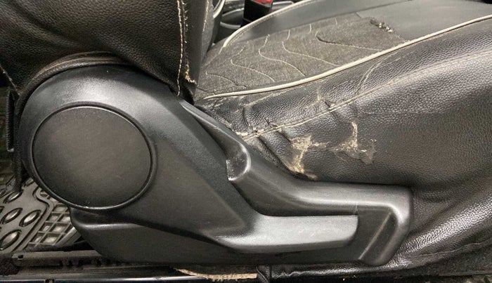 2018 Maruti Baleno DELTA CVT PETROL 1.2, Petrol, Automatic, 70,318 km, Driver Side Adjustment Panel
