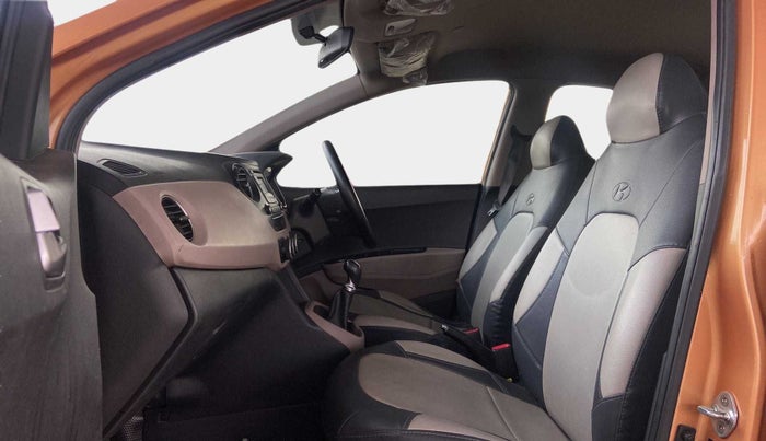 2016 Hyundai Grand i10 ASTA 1.2 KAPPA VTVT, Petrol, Manual, 1,14,786 km, Right Side Front Door Cabin