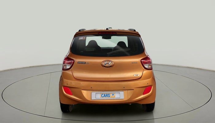 2016 Hyundai Grand i10 ASTA 1.2 KAPPA VTVT, Petrol, Manual, 1,14,786 km, Back/Rear