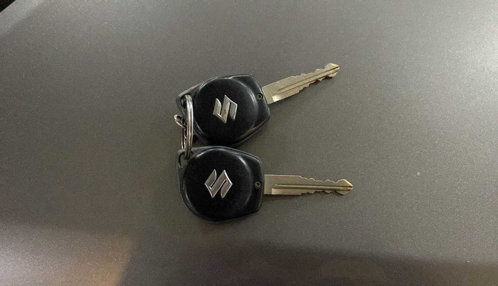 2014 Maruti Swift Dzire VXI, Petrol, Manual, 49,587 km, Key Close Up