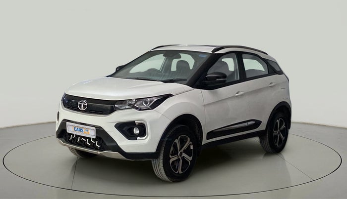 2023 Tata NEXON XZ PLUS PETROL SUNROOF, Petrol, Manual, 25,272 km, Left Front Diagonal