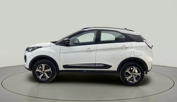 2023 Tata NEXON XZ PLUS PETROL SUNROOF, Petrol, Manual, 25,272 km, Left Side