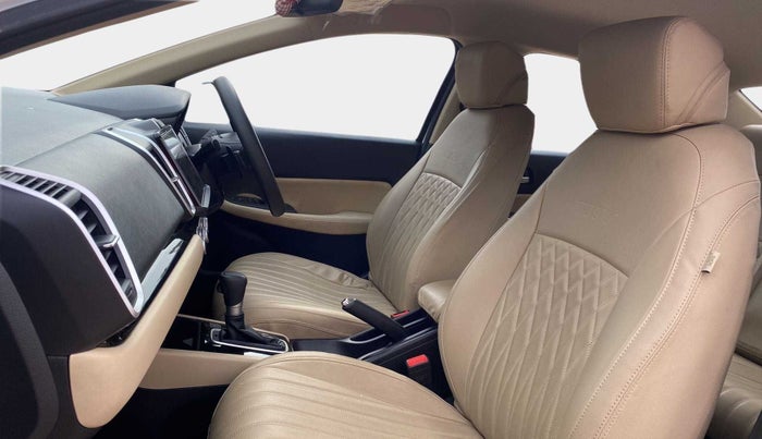 2022 Honda City 1.5L I-VTE V CVT, Petrol, Automatic, 28,749 km, Right Side Front Door Cabin