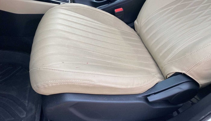 2022 Honda City 1.5L I-VTE V CVT, Petrol, Automatic, 28,749 km, Front left seat (passenger seat) - Seat adjuster makes minor noise