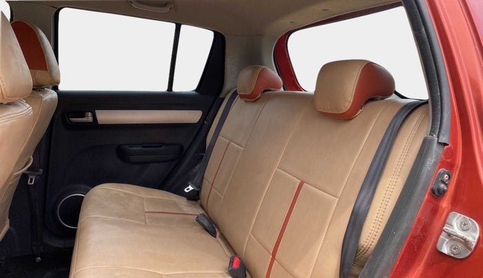 2011 Maruti Swift VXI, Petrol, Manual, 64,003 km, Right Side Rear Door Cabin