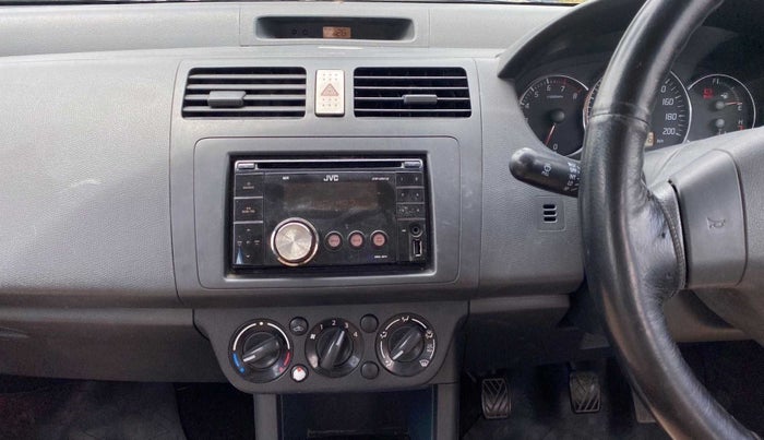 2011 Maruti Swift VXI, Petrol, Manual, 64,003 km, Air Conditioner