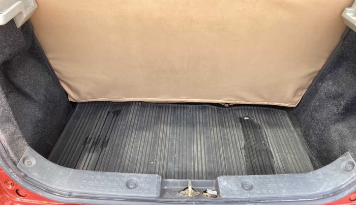 2011 Maruti Swift VXI, Petrol, Manual, 64,003 km, Boot Inside