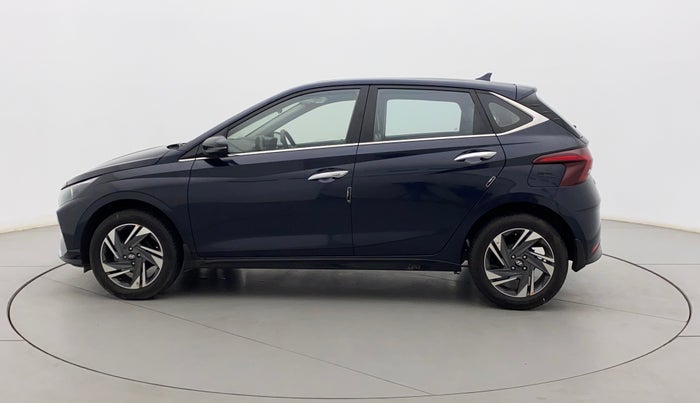 2022 Hyundai NEW I20 ASTA 1.2 MT, Petrol, Manual, 4,236 km, Left Side
