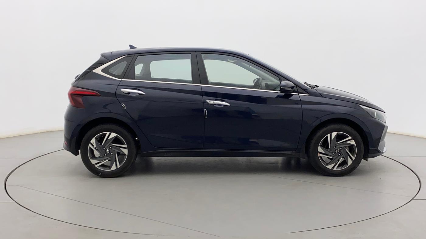 2022 Hyundai NEW I20 ASTA 1.2 MT, Petrol, Manual, 4,236 km, Right Side View