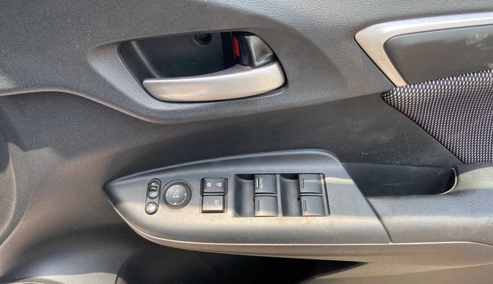 2018 Honda WR-V 1.2L I-VTEC VX MT, Petrol, Manual, 37,920 km, Driver Side Door Panels Control