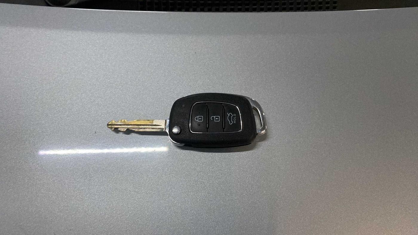 2021 Hyundai GRAND I10 NIOS MAGNA 1.2 KAPPA VTVT, Petrol, Manual, 32,491 km, Key Close Up