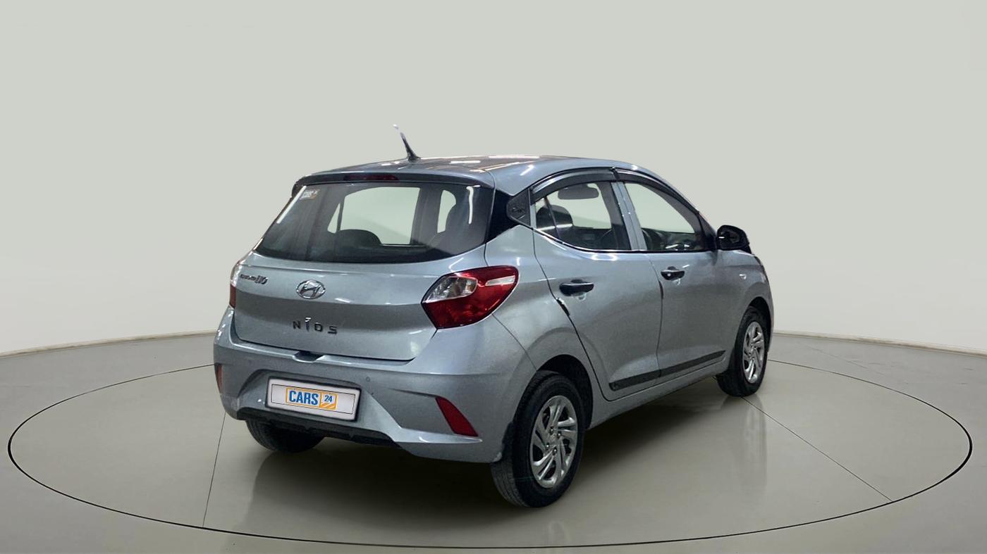 2021 Hyundai GRAND I10 NIOS MAGNA 1.2 KAPPA VTVT, Petrol, Manual, 32,491 km, Right Back Diagonal