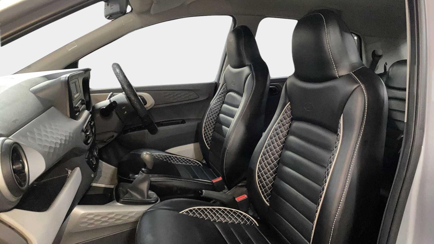 2021 Hyundai GRAND I10 NIOS MAGNA 1.2 KAPPA VTVT, Petrol, Manual, 32,491 km, Right Side Front Door Cabin