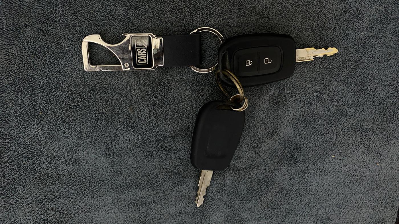 2020 Renault Kwid CLIMBER 1.0 AMT (O), Petrol, Automatic, 53,521 km, Key Close Up
