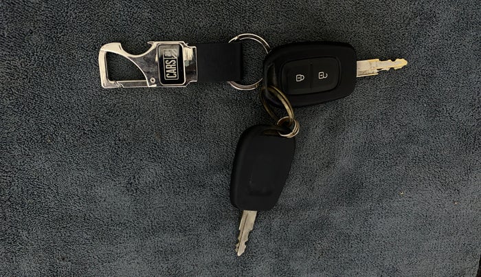 2020 Renault Kwid CLIMBER 1.0 AMT (O), Petrol, Automatic, 53,521 km, Key Close Up
