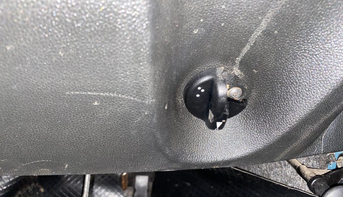2020 Renault Kwid CLIMBER 1.0 AMT (O), Petrol, Automatic, 53,521 km, Dashboard - Headlight height adjustment not working