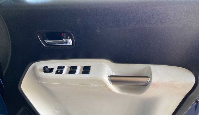 2018 Maruti IGNIS ZETA 1.2, CNG, Manual, 59,589 km, Driver Side Door Panels Control
