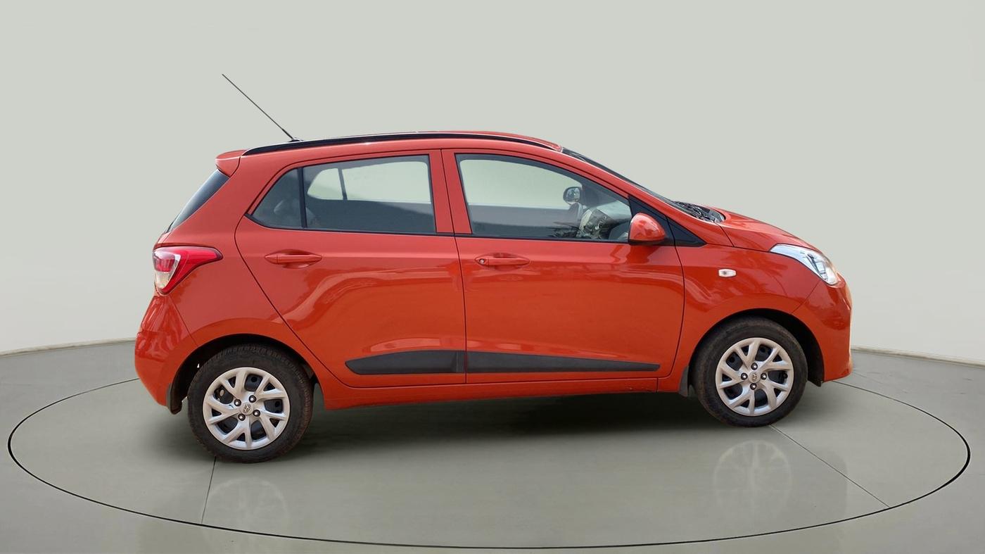 2019 Hyundai Grand i10 MAGNA 1.2 KAPPA VTVT, Petrol, Manual, 42,884 km, Right Side View