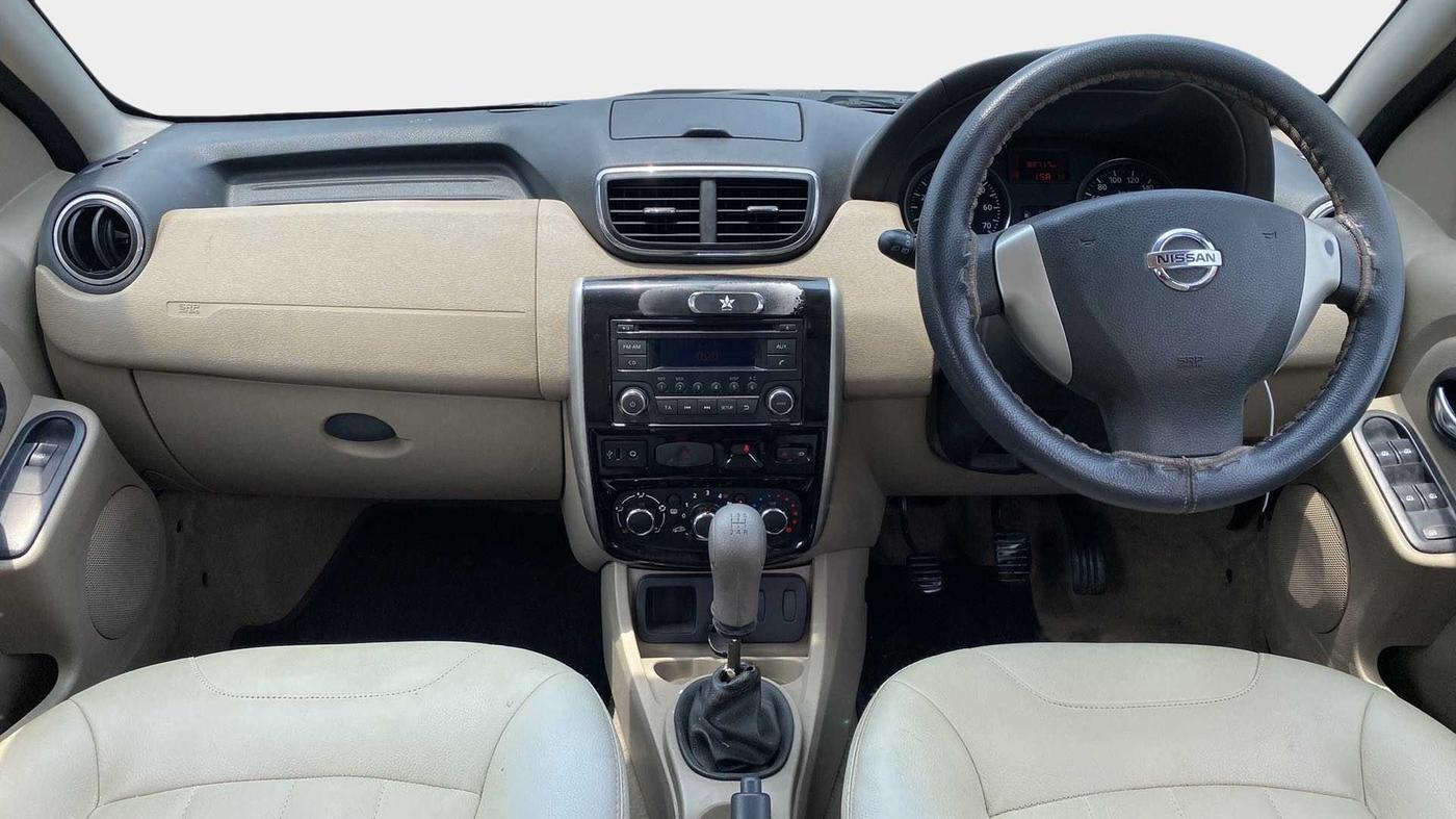 2015 Nissan Terrano XL D PLUS, Diesel, Manual, 88,694 km, Dashboard