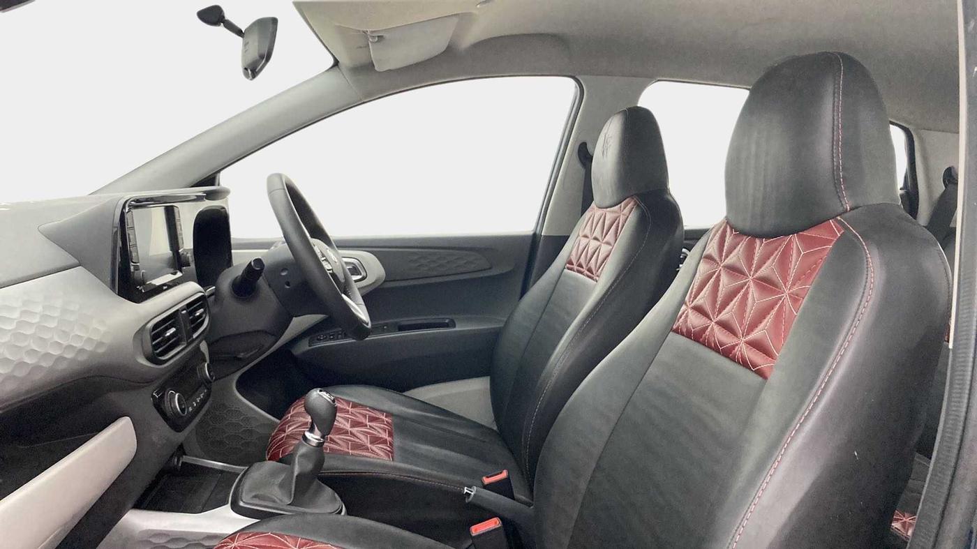 2021 Hyundai GRAND I10 NIOS ASTA 1.2 KAPPA VTVT, Petrol, Manual, 30,101 km, Right Side Front Door Cabin