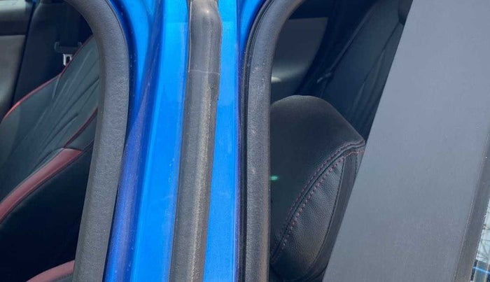 2022 Nissan MAGNITE XV MT, Petrol, Manual, 1,701 km, Left B pillar - Paint is slightly faded