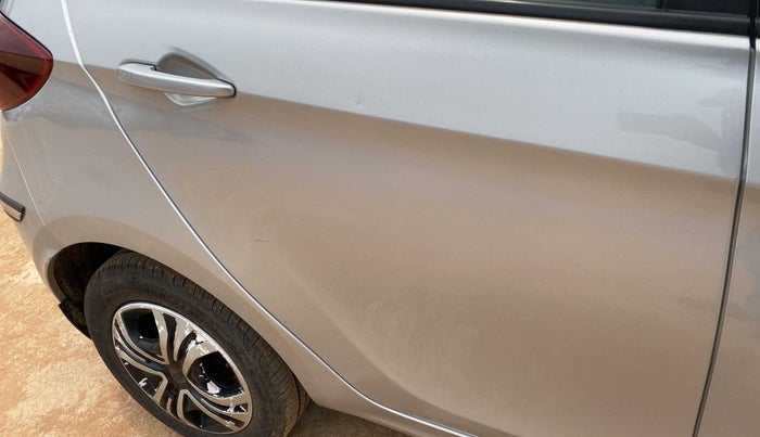 2021 Tata Tiago XZ PETROL, Petrol, Manual, 26,041 km, Right rear door - Slightly dented