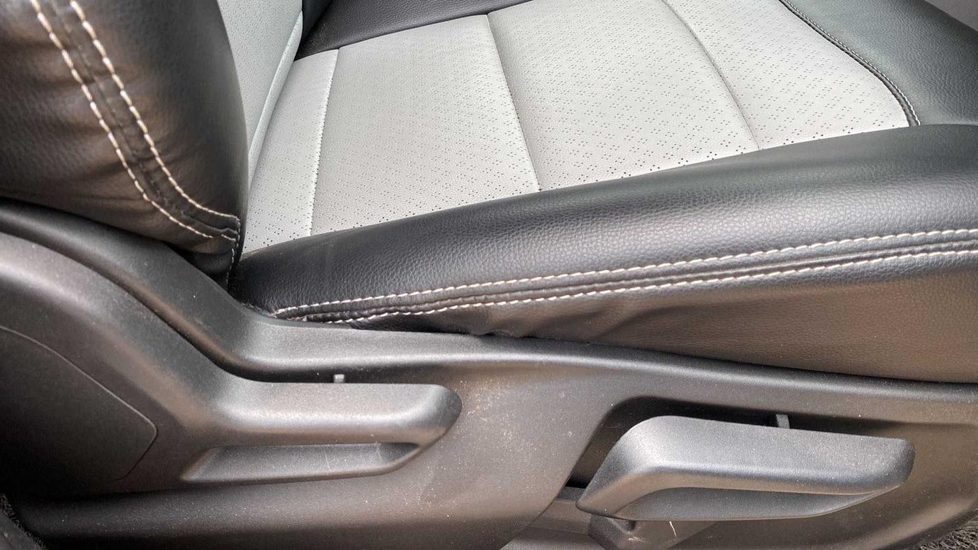 2021 Tata Tiago XZ PETROL, Petrol, Manual, 26,041 km, Driver Side Adjustment Panel
