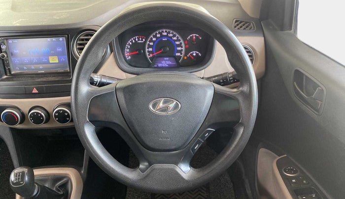 2017 Hyundai Grand i10 MAGNA 1.2 KAPPA VTVT, Petrol, Manual, 89,538 km, Steering Wheel Close Up