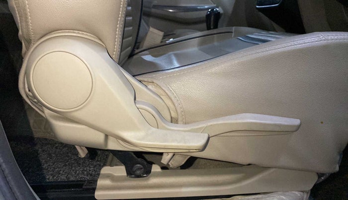 2022 Maruti Dzire ZXI, Petrol, Manual, 35,258 km, Driver Side Adjustment Panel