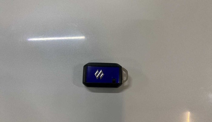 2022 Maruti Dzire ZXI, Petrol, Manual, 35,258 km, Key Close Up