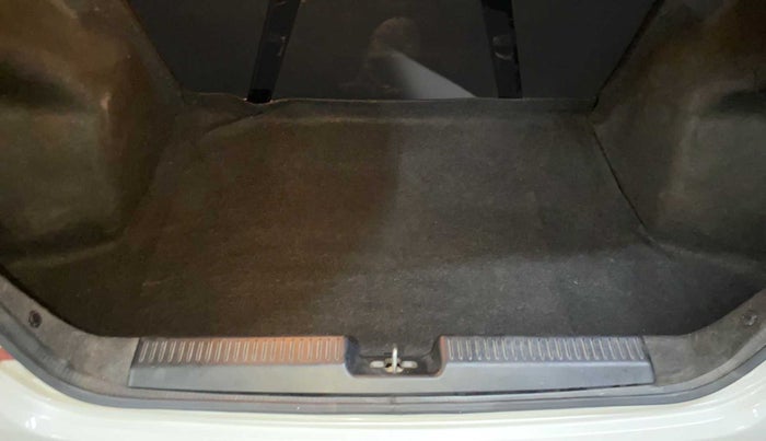 2022 Maruti Dzire ZXI, Petrol, Manual, 35,258 km, Boot Inside