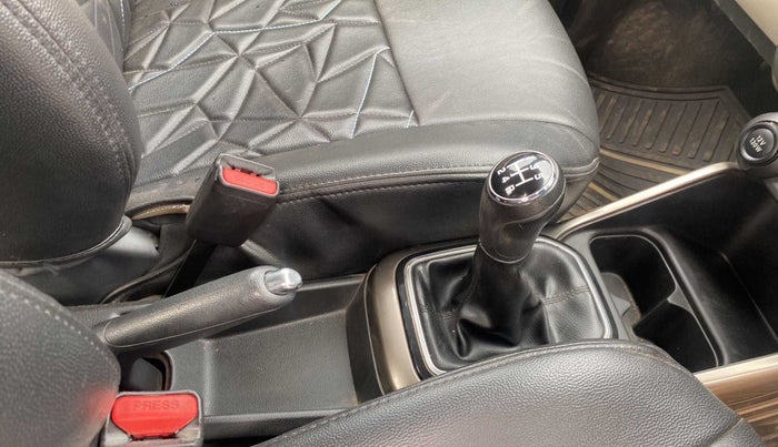 2018 Maruti IGNIS DELTA 1.2, Petrol, Manual, 34,045 km, Gear Lever