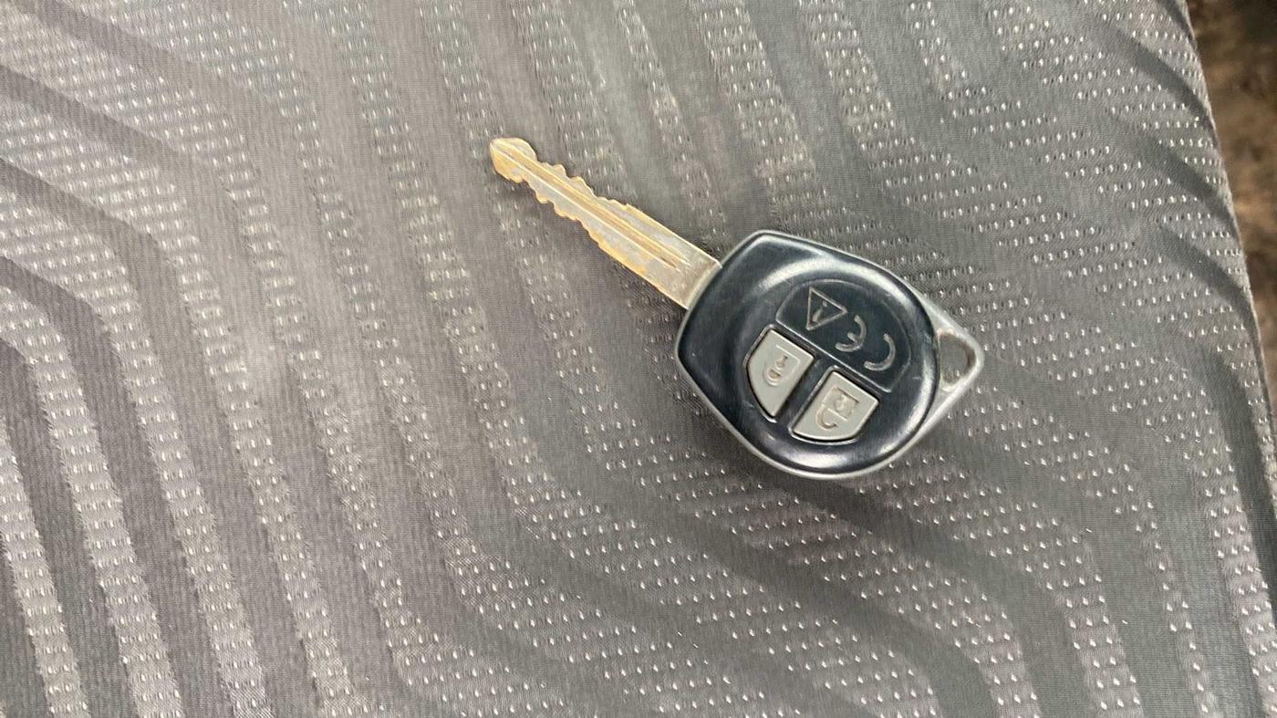 2018 Maruti Swift VXI, Petrol, Manual, 59,390 km, Key Close Up