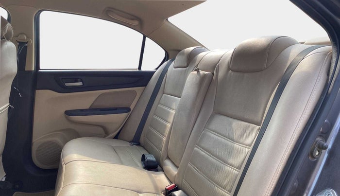 2020 Honda Amaze 1.2L I-VTEC VX, Petrol, Manual, 33,889 km, Right Side Rear Door Cabin