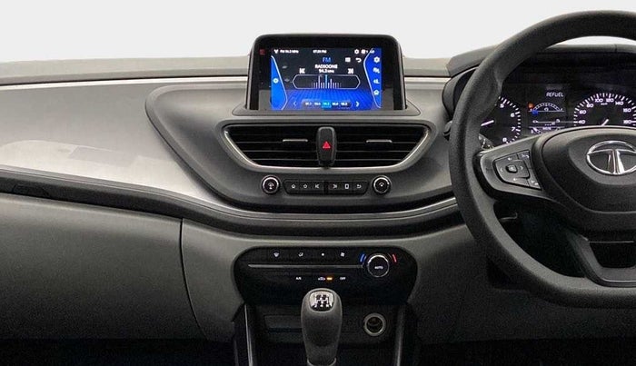 2020 Tata ALTROZ XT PETROL, Petrol, Manual, 34,739 km, Air Conditioner